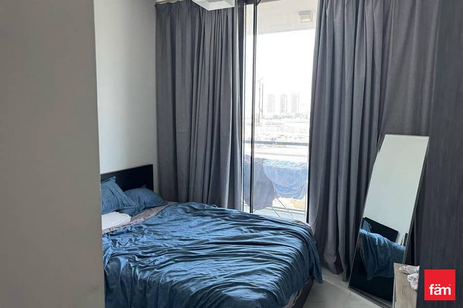 Vacant | Multiple Options | Near To Park