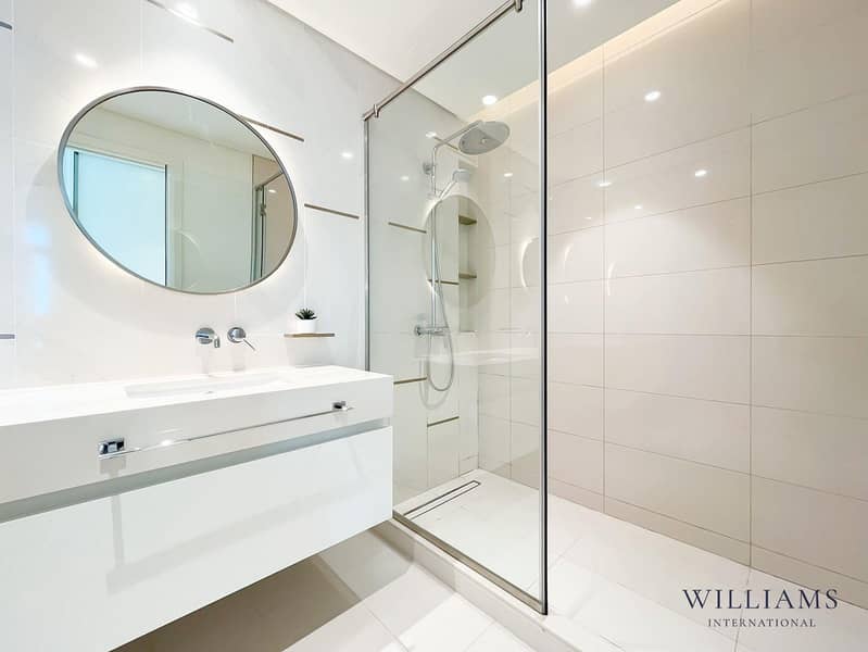 LUXURY LIVING | PALM VIEWS | AMAZING AMENITIES