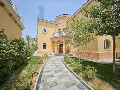 5 Bedroom Villa for Rent in Jumeirah Park, Dubai - District 2 - Best Location - Vacant now
