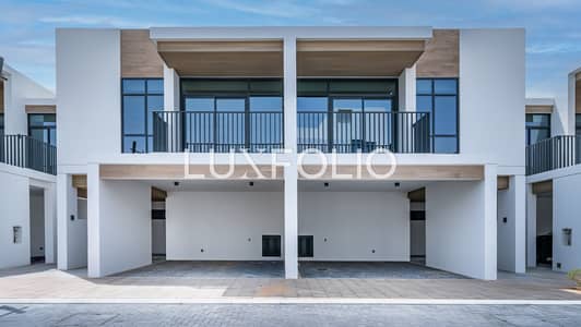 3 Bedroom Townhouse for Sale in Arabian Ranches 3, Dubai - Single Row | Skylight | Close To Amenities