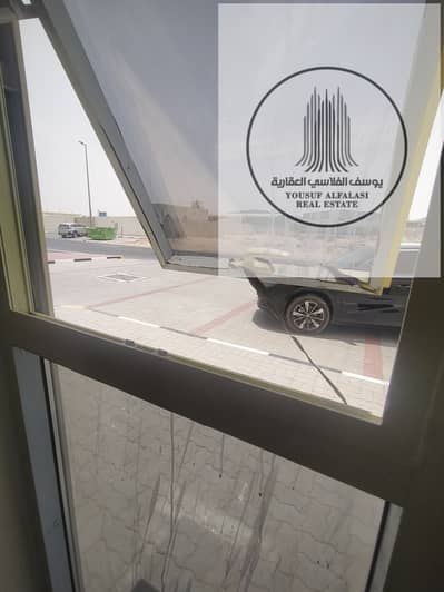مستودع  للايجار في صناعية الصجعة، الشارقة - 4bc2f04b-cd9a-47bb-8e5f-7a43876494b8. jpeg