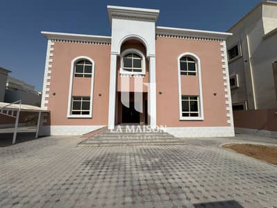 فیلا 7 غرف نوم للايجار في مدينة خليفة، أبوظبي - IMG-20250828-WA0042. jpg