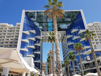 1 Bedroom Apartment for Sale in Palm Jumeirah, Dubai - Ready to Sell | High ROI | Genuine Ad | Call NOW