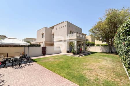 3 Bedroom Villa for Sale in The Lakes, Dubai - Backing Park | Large Corner Plot | Type 5