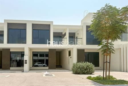 3 Bedroom Villa for Rent in DAMAC Hills, Dubai - Brand New | Modern | First Tenant