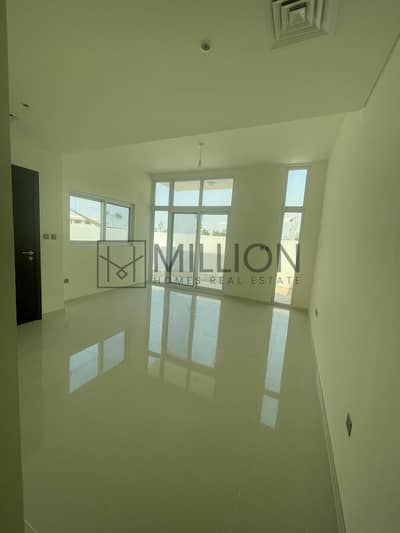 3 Bedroom Townhouse for Rent in DAMAC Hills 2 (Akoya by DAMAC), Dubai - WhatsApp Image 2025-08-25 at 15.08. 38_ffcbad26. jpg