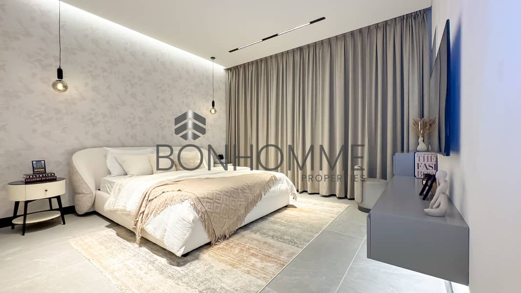 9 Copy of bedroom . jpg