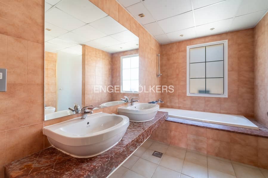 Vacant Now | Mediterranean Villa | Exclusive - Image 7