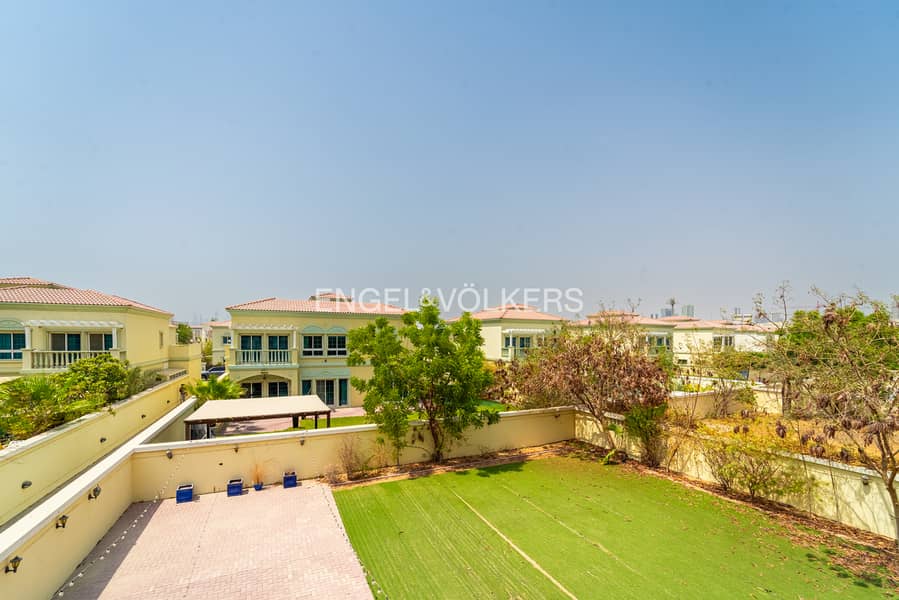 Vacant Now | Mediterranean Villa | Exclusive - Image 9