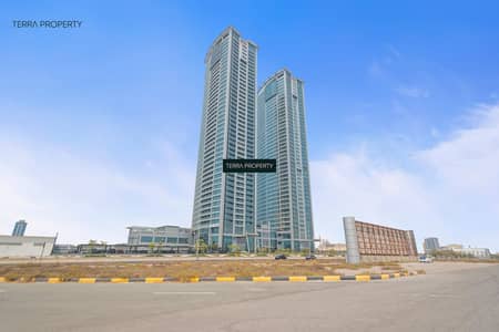 Office for Sale in Dafan Al Nakheel, Ras Al Khaimah - Furnished Office for Sale on High Floor in Julphar Tower