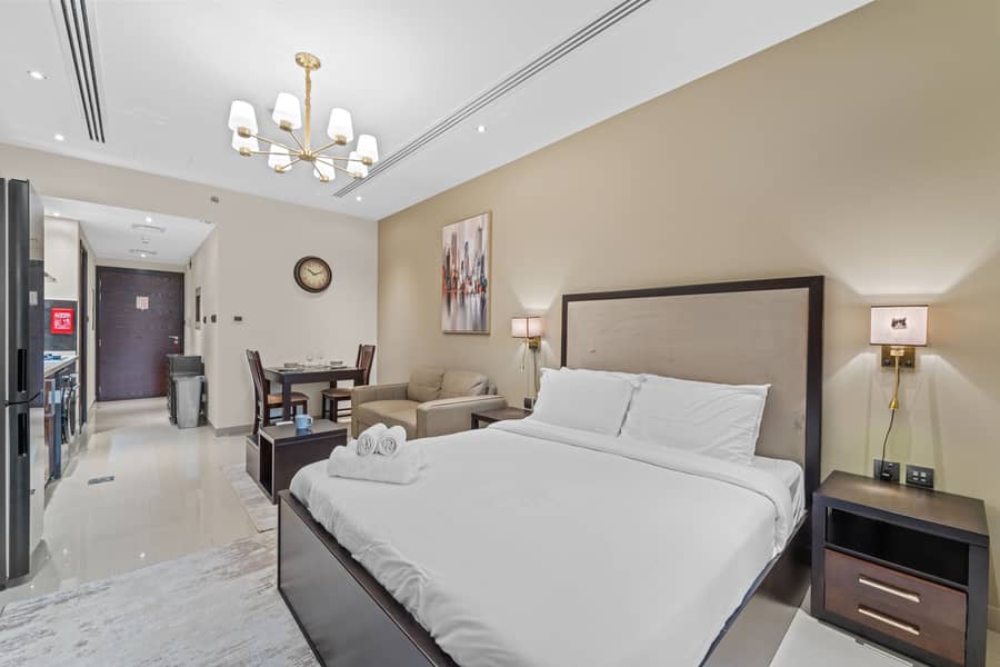 Modern Studio at Elite Downtown Residence - Image 10