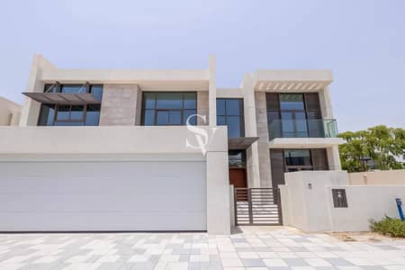 5 Bedroom Villa for Sale in Mohammed Bin Rashid City, Dubai - Brand New - Contemporary - Direct on the Lagoons