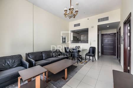 1 Bedroom Apartment for Sale in Dubai Studio City, Dubai - Vacant | Huge Layout with 2 Washroom | Park View