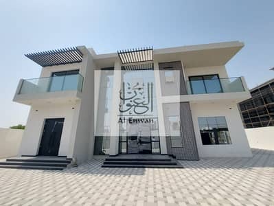فیلا 5 غرف نوم للبيع في حوشي، الشارقة - IMG-20250827-WA0068. jpg
