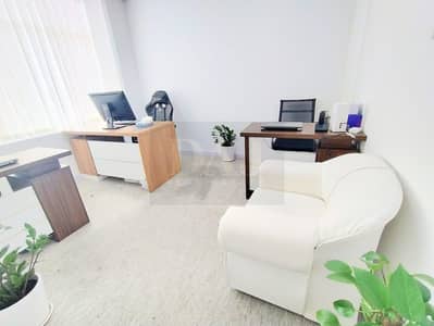 Office for Rent in Deira, Dubai - 52ce8605-9a73-423d-acc4-a6875eff55f6. jpg