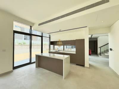 5 Bedroom Villa for Sale in Al Furjan, Dubai - Corner Plot | Prime Location | Mortgage Eligible