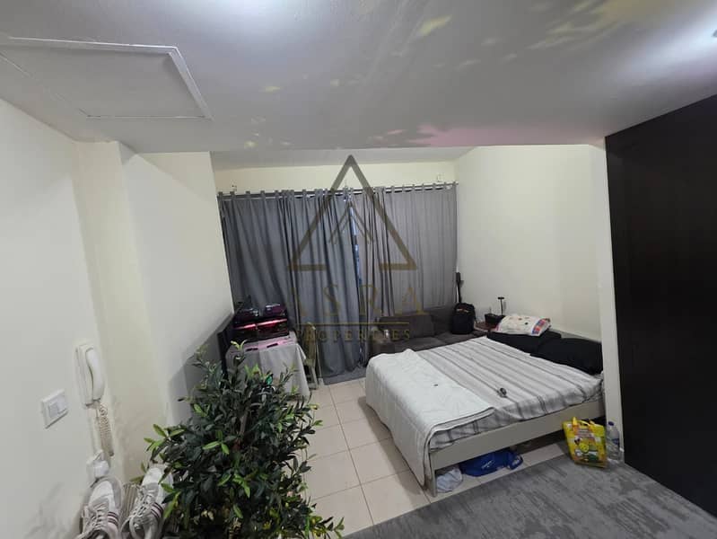 6 96544e29-5dc6-4bd8-8d16-a0e824404923. jpg