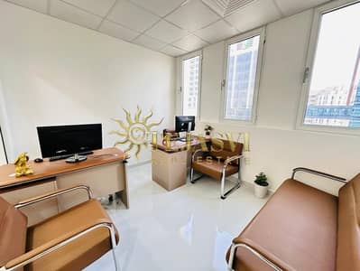 مکتب  للايجار في ديرة، دبي - 3c66aafd-c8b3-4274-81b8-248ba99d99e1. jpg