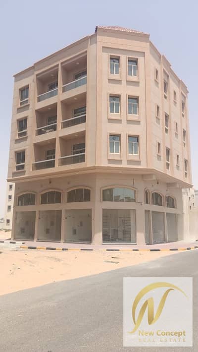 مبنی تجاري  للبيع في العالية، عجمان - 4e0c8780-e670-43cd-8583-71c222e0b120. jpg