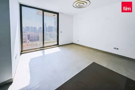 1 Bedroom Flat for Sale in Jumeirah Village Circle (JVC), Dubai - Garden View | Inverstor Deal | Tenanted