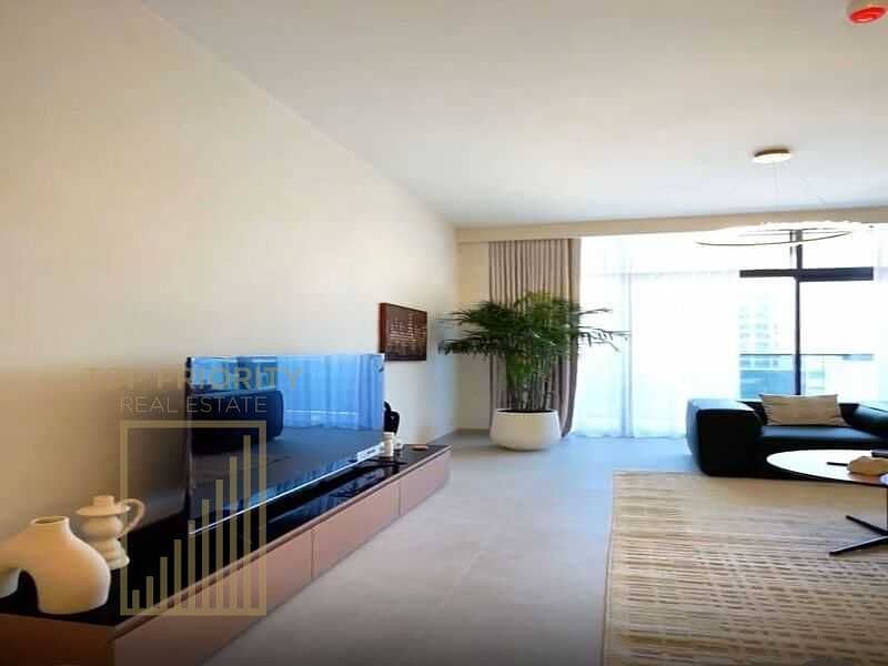 位于朱美拉环形村(JVC)，JVC第16区，涅瓦公寓 1 卧室的公寓 1030000 AED - 12656325