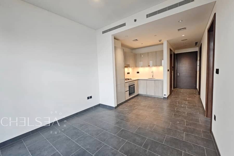 HIGH FLOOR | BRAND-NEW | COMMUNITY VIEW