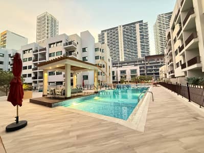 1 Спальня Апартаменты Продажа в Джумейра Вилладж Серкл (ДЖВС), Дубай - Pool - P3. jpeg