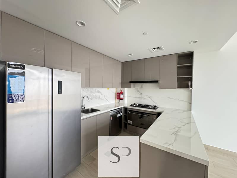 BRAND NEW | NO COMMISSION | READT TO MOVE