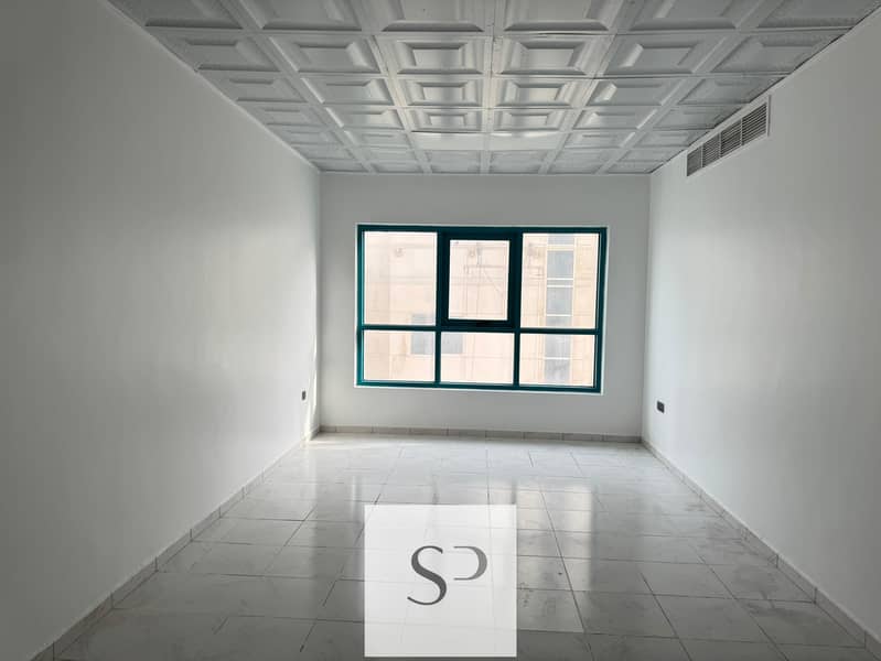 Stylish 1 Bedroom | CHILLER FREE | METRO FRONT