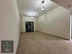 Chiller Free| Spacious Apartment | Prime location