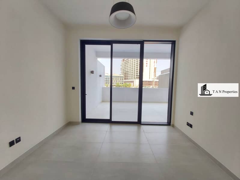 MODREN DESIGN | SPACIOUS LAYOUT | NEAR GARDEN