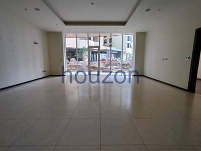 3 Bedroom Apartment for Rent in Palm Jumeirah, Dubai - Spacious 3BR | Beach Access I Huge Layout