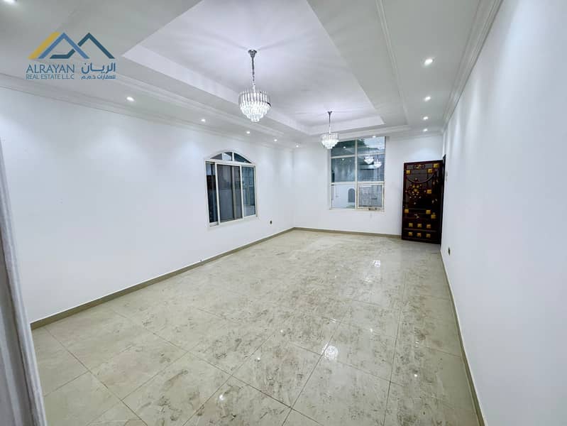 7 41d14dbf-3ce0-4526-bed0-d623690f4611. jpg