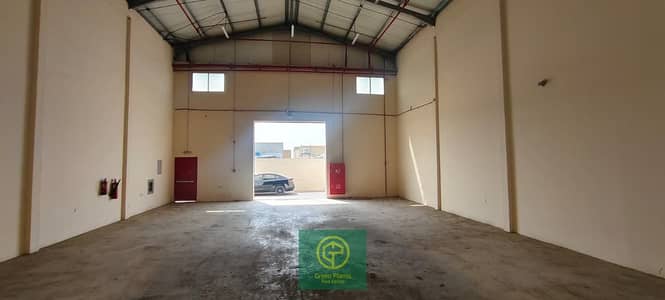 مستودع  للايجار في مارينا أم القيوين، أم القيوين - PHOTO-2025-08-28-14-11-24. jpg