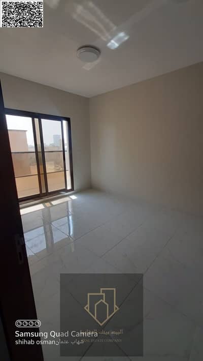 1 Bedroom Flat for Rent in Al Rawda, Ajman - صورة واتساب بتاريخ 1447-03-07 في 10.57. 03_2efe5011. jpg