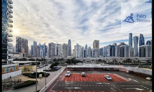 استوديو  للايجار في أبراج بحيرات الجميرا، دبي - WhatsApp Image 2025-08-30 at 11.43. 54 AM (1). jpeg
