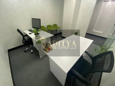 مکتب  للايجار في ديرة، دبي - 0633e40d-184d-43a0-b155-2db38bfb79cf. jpg