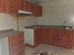 شقة في أبو شغارة 1 غرفة 32000 درهم - 12662867