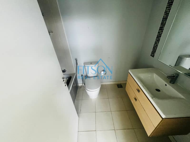11 8aae3d08-6051-4498-a6c9-2e22a4d25f48. jpeg