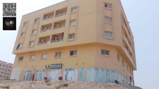 6 Bedroom Building for Sale in Khalifah City, Umm Al Quwain - IMG-20250801-WA0006. jpg
