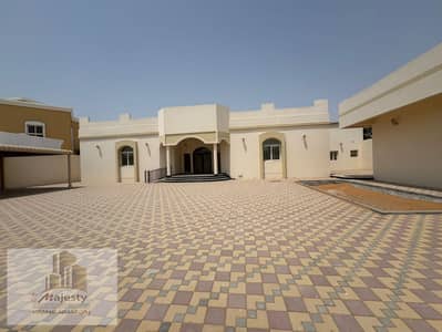 فیلا 4 غرف نوم للايجار في النوف، الشارقة - IMG-20250827-WA0013. jpg