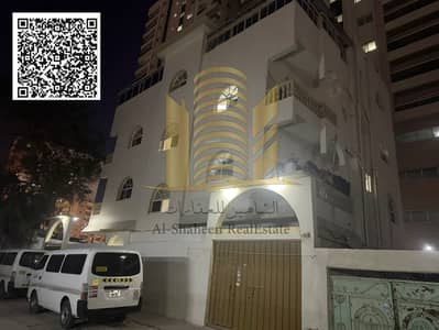 6 Bedroom Building for Sale in Al Rumaila, Ajman - 68df46d5-b047-4918-9569-0c8fc6497ae4. jpg