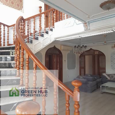 11 Cпальни Комплекс вилл в аренду в Дейра, Дубай - 20250728_164225. jpg