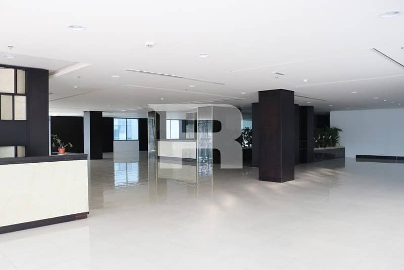 Showroom and Offices | Prime Location | SZR