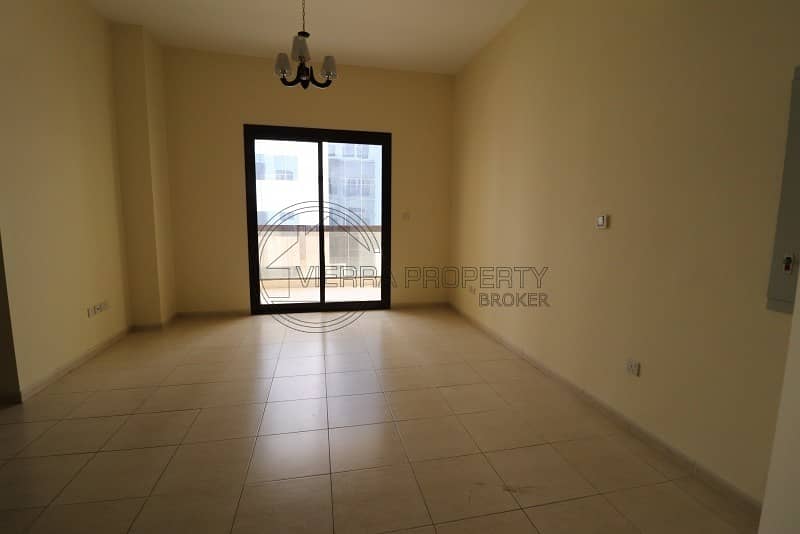 Alluring 3BR with Balcony In Silicon Gate 3- DSO