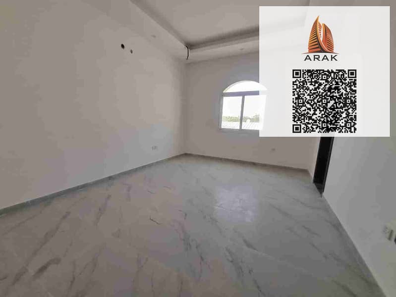 39 1000052915. jpg