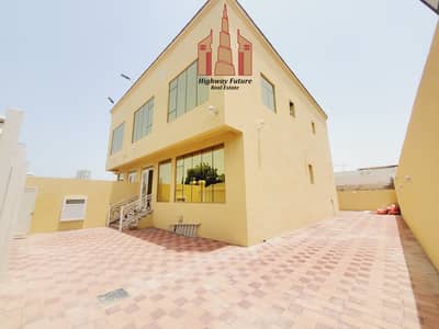 فیلا 4 غرف نوم للايجار في الصبخة، الشارقة - 128276. jpg