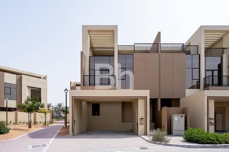 تاون هاوس 4 غرف نوم للايجار في مدينة دبي الرياضية، دبي - تاون هاوس في اشبيلية،فيكتوري هايتس،مدينة دبي الرياضية 4 غرف 335000 درهم - 12670640