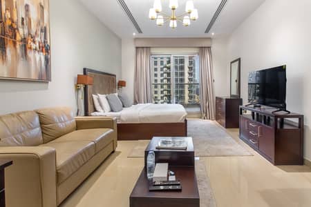 Studio for Rent in Downtown Dubai, Dubai - 0F2A8770-HDR. jpg