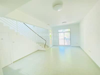 2 Bedroom Townhouse for Rent in Al Ghadeer, Abu Dhabi - Upcoming Oct | Modern And Bright | Book Now